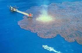 TNI AL Cegah Tumpahan Minyak Masuk ke Bintan 